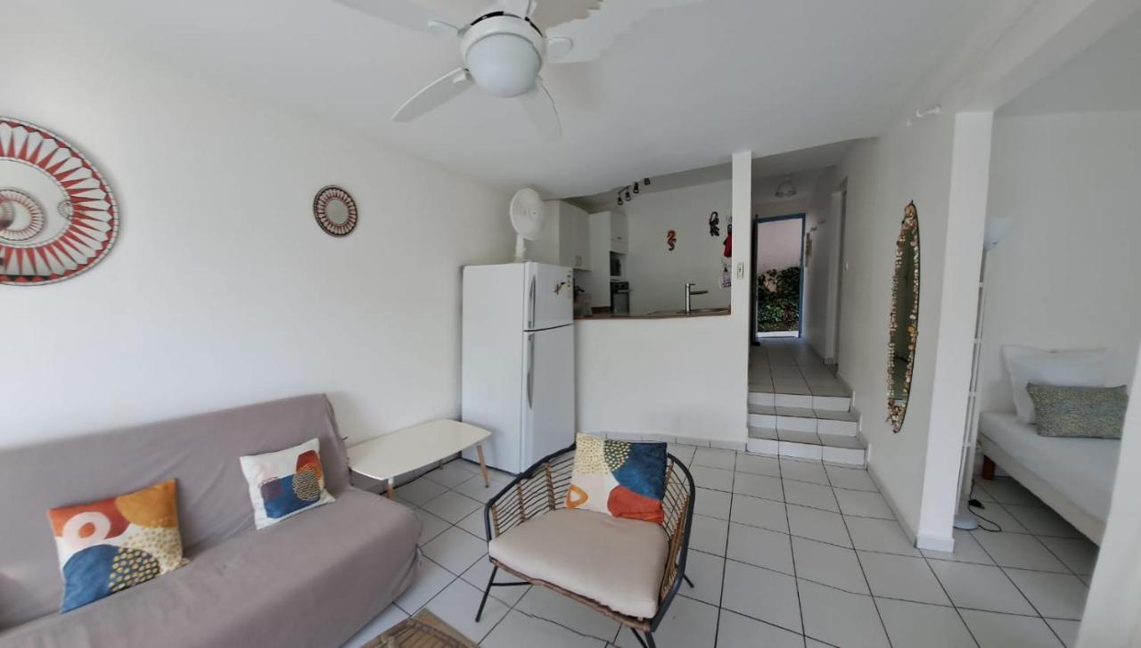 Vue Mer, Piscine, Appartement 4 Personnes Le Gosier  Eksteriør bilde